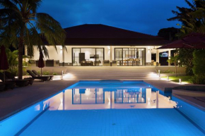 MAREMAAN POOL Villa